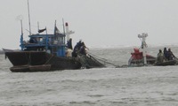 Fishermen rescued off Da Nang coast