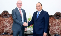 Prime Minister Nguyen Xuan Phuc receives IMF Chef rep in Vietnam