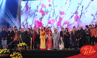 Giai Điệu Tự Hào Gala 2015: A colorfully four – seasoned picture