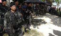 Philippines: government troops kill 13 insurgents