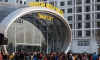Vincom Retail Plans $600 Million IPO