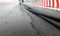 Bad weather causes cracks on Nguyễn Bỉnh Khiêm – Đình Vũ overpass