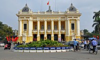 Tour to visit Hanoi Opera House launched