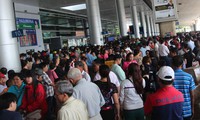 Traffic pressure on Tan Son Nhat airports during Tet