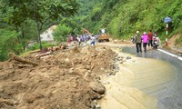 Lai Chau province deals with aftermath of landslides