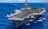 US aircraft carrier visits Da Nang