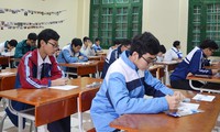About 500 students join Hanoi mathematics contest
