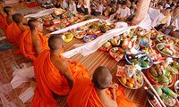 Chol Chnam Thmay Khmer festival held in Tra Vinh