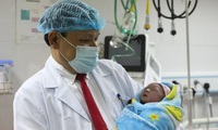 Vietnam welcomes first babies born in 2020