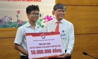 Ho Chi Minh City student rewarded for winning International Chemistry Olympiad gold
