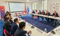 Nam Dinh pledges to create favourable conditions for French businesses