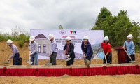 The Tấm Lòng Việt Fund supports the construction of a cultural center