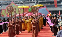 Tam Chuc Temple Festival opens in Ha Nam Province