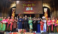 Vietnamese community in France celebrates Tet at Paris City Hall