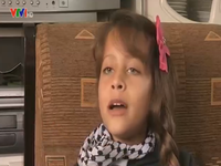 Palestine: Bé gái 8 tuổi trở thành phóng viên chiến trường