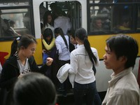 Lắp đặt camera chống quấy rối tình dục trên xe bus ở TP.HCM
