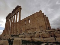 IS tiếp tục phá hủy thêm một ngôi đền cổ tại Palmyra, Syria