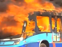 Brazil: Người dân biểu tình đốt xe bus đòi dịch vụ giao thông tốt hơn