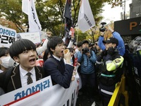 Hàn Quốc: Biểu tình yêu cầu Tổng thống từ chức