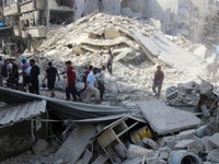 Không kích dữ dội ở Aleppo, 25 người thiệt mạng