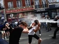 Pháp cấm biểu tình để đảm bảo an ninh chung kết EURO 2016
