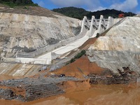 Sự kiện trong nước nổi bật tuần qua: Thủy điện Sông Bung 2 vỡ hầm dẫn dòng
