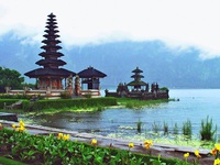 Thiên đường và địa ngục tại hòn đảo du lịch Bali