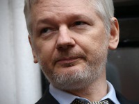 Thụy Điển giữ nguyên lệnh truy nã nhà sáng lập Wikileaks