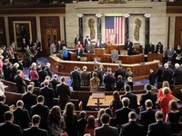 Hạ viện Mỹ gia hạn luật trừng phạt Iran và Syria