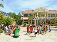 Quảng Trị: Miễn giảm học phí cho học sinh vùng biển