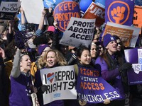 Tòa án Mỹ bác bỏ luật về quyền phá thai của bang Texas