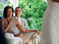 Những khoảnh khắc lãng mạn của vợ chồng Tổng thống Mỹ Barack Obama