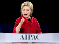 WikiLeaks tiết lộ 2.000 email tuyệt mật liên quan tới bà Hillary Clinton