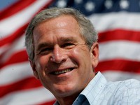 George W. Bush không bỏ phiếu cho Trump cũng chẳng bỏ phiếu cho Clinton