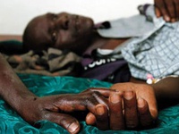 Phòng chống HIV - Vấn đề đau đầu của các nhà chức trách châu Phi