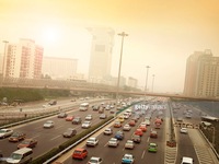 Trung Quốc hạn chế ô tô cũ để giảm ô nhiễm không khí
