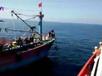 Cứu nạn 18 ngư dân tàu NA 93362 TS trên biển Nghệ An