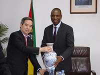 Tăng cường hợp tác Việt Nam - Mozambique