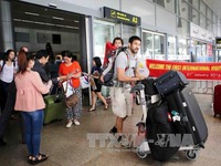 Việt Nam gia hạn 1 năm miễn thị thực cho 5 nước Tây Âu