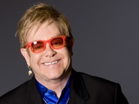 Elton John - Ngôi sao hào phóng nhất nước Anh