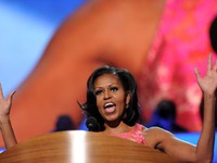 Không chỉ Tổng thống Obama, bà Michelle cũng là nhà diễn thuyết đầy cảm hứng