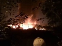 Cháy lớn nhà xưởng tại phường Trung Văn, Hà Nội