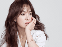 Tung tin Song Hye Kyo làm gái bao, bị phạt 3 triệu Won