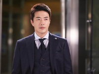 'Hoàng tử nước mắt' Kwon Sang Woo: Hoàng kim nay còn đâu!