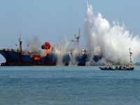 Indonesia đánh chìm thêm tàu cá nước ngoài đánh bắt trái phép