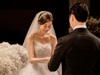 Cô dâu Kim Ha Neul lộng lẫy trong lễ cưới đẹp như phim
