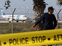 Máy bay của Saudi Arabia bị cách ly vì bị nghi không tặc