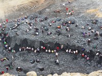 Lở đất tại khu khai thác đá quý ở Myanmar, 12 người thiệt mạng