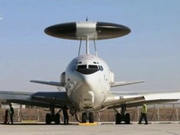 NATO triển khai máy bay do thám chống IS