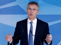 NATO ủng hộ tăng cường quốc phòng châu Âu